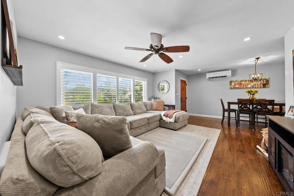 962 Wilson Avenue, El Cajon, CA 92020 - Photo 3 of 37, El Cajon, CA