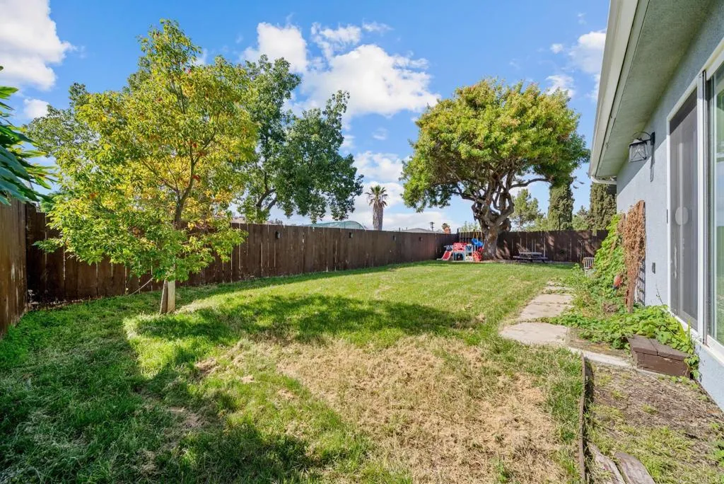 https://cdn.realtyfeed.com/cdn/127/306750659/56d475509da7d96d485f96eaa04089b0.webp