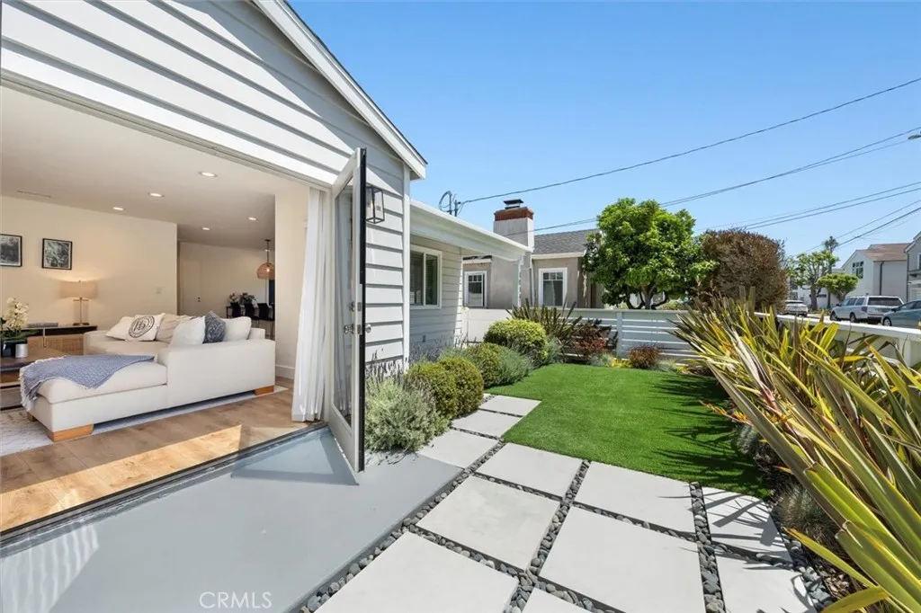 1430 Bonnie Brae, Hermosa Beach, CA 90254 - Photo 3 of 35, Hermosa Beach, CA