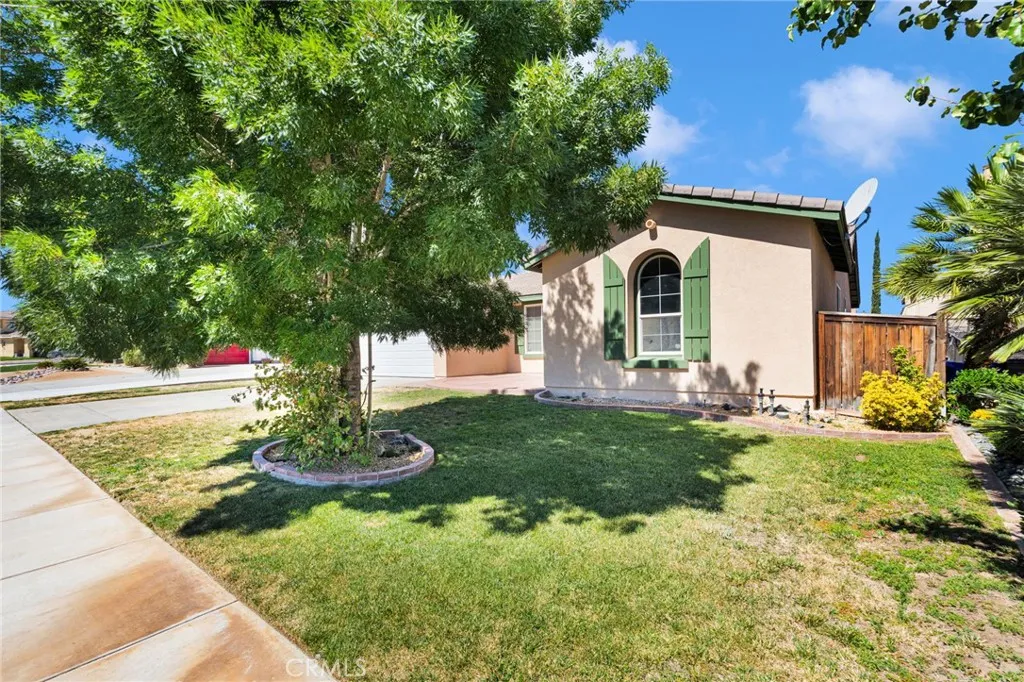 11984 Russell Court, Victorville, CA 92392 - Photo 4 of 43, Victorville, CA
