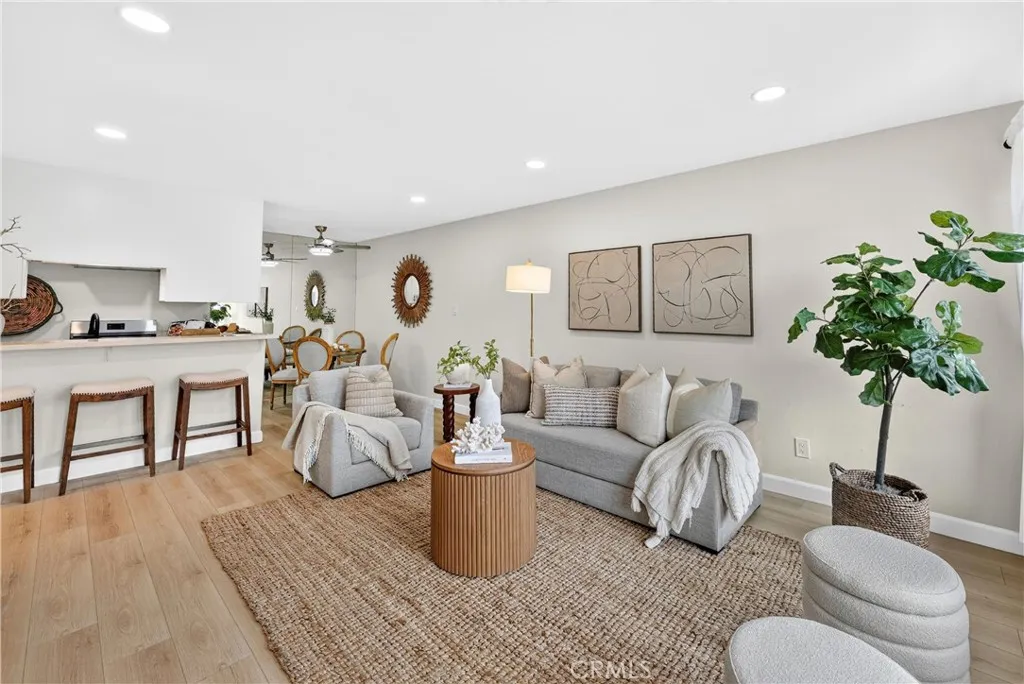 5535 Ackerfield, Long Beach, CA 90805 - Main photo, Long Beach, CA