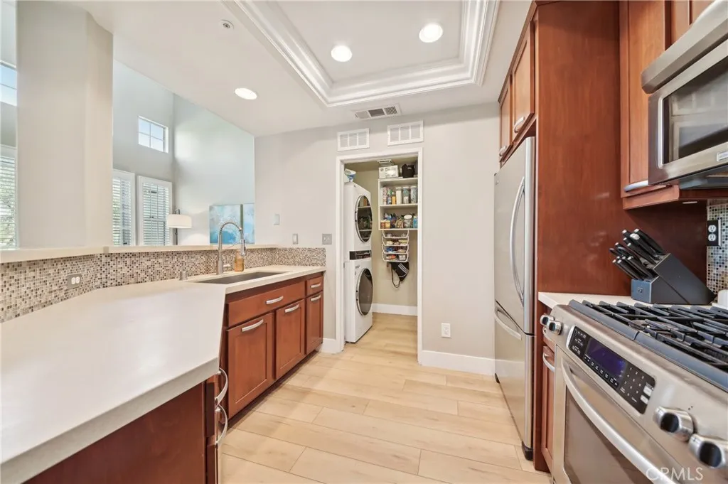 4 Woodcrest Lane Unit 326, Aliso Viejo, CA 92656 - Photo 3 of 37, Aliso Viejo, CA