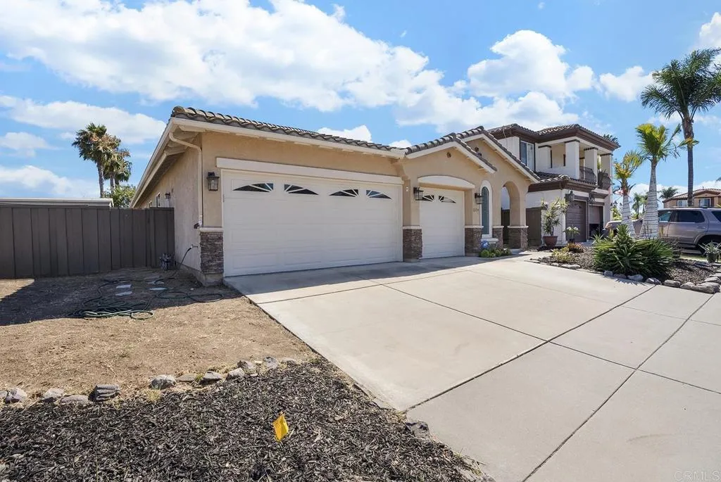 https://cdn.realtyfeed.com/cdn/127/306750716/4a99bb99887fce7965c6df05fda2dfce.webp