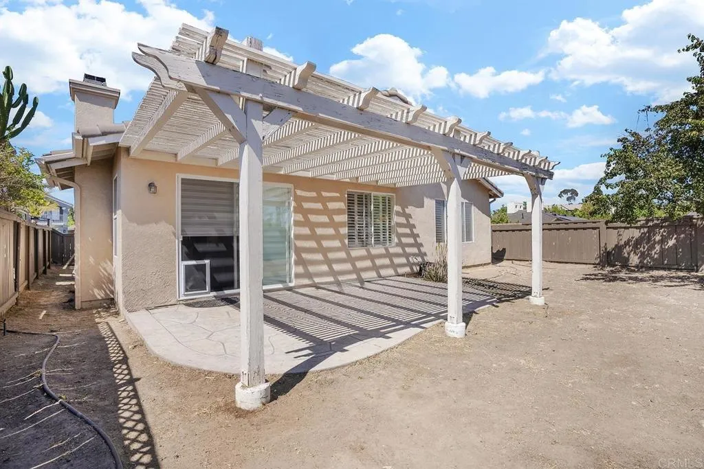 https://cdn.realtyfeed.com/cdn/127/306750716/80fc8f73ee631608402aba50c68916c3.webp