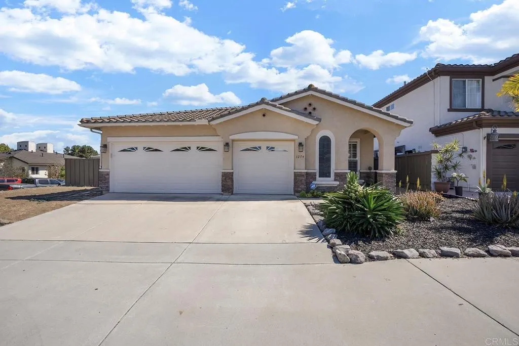https://cdn.realtyfeed.com/cdn/127/306750716/87e94713c4e2449a5262bfd5032b983d.webp