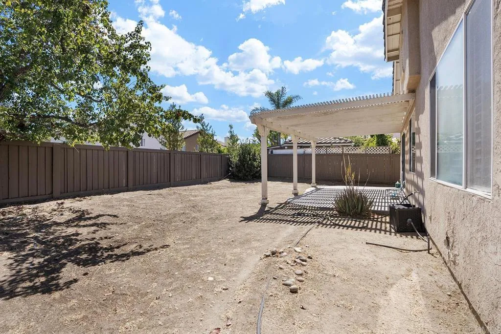 https://cdn.realtyfeed.com/cdn/127/306750716/e3ef3e217ac3337cfbe4702d3e6ef5d3.webp