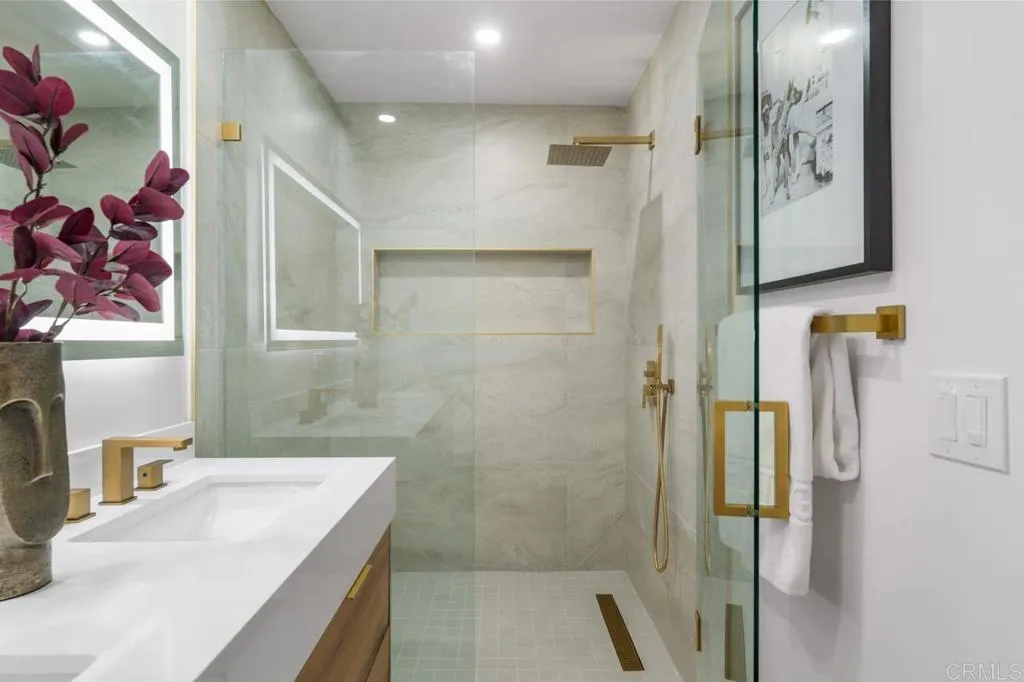 https://cdn.realtyfeed.com/cdn/127/306750728/19442d894d8f56e3330305007b4d7ec2.webp