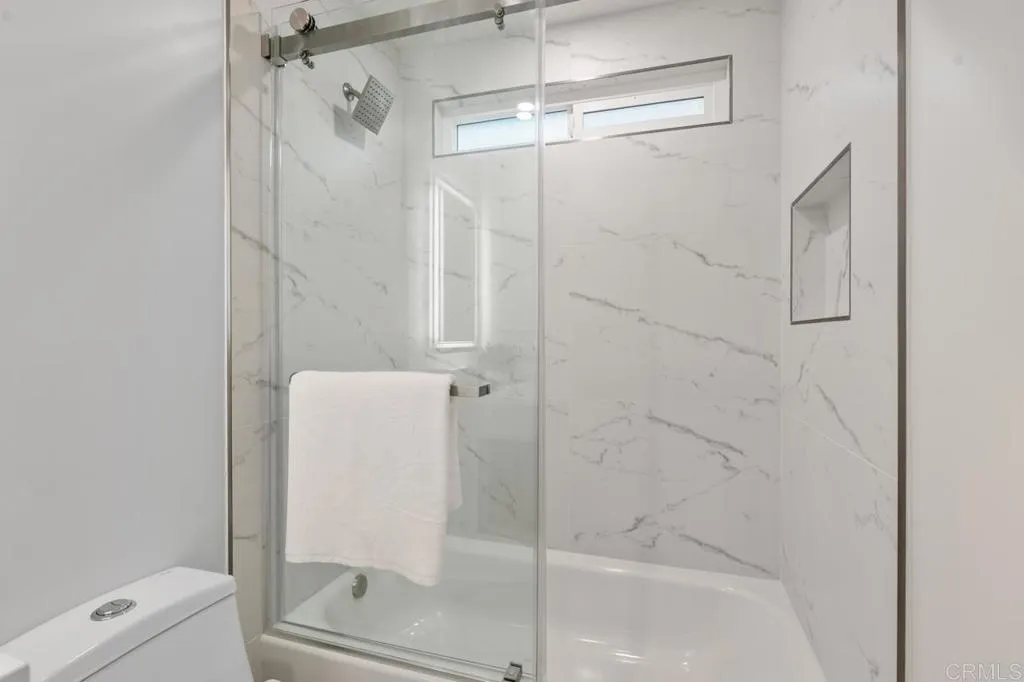 https://cdn.realtyfeed.com/cdn/127/306750728/9b883b40ab3eedaced030a0a30c0a0af.webp