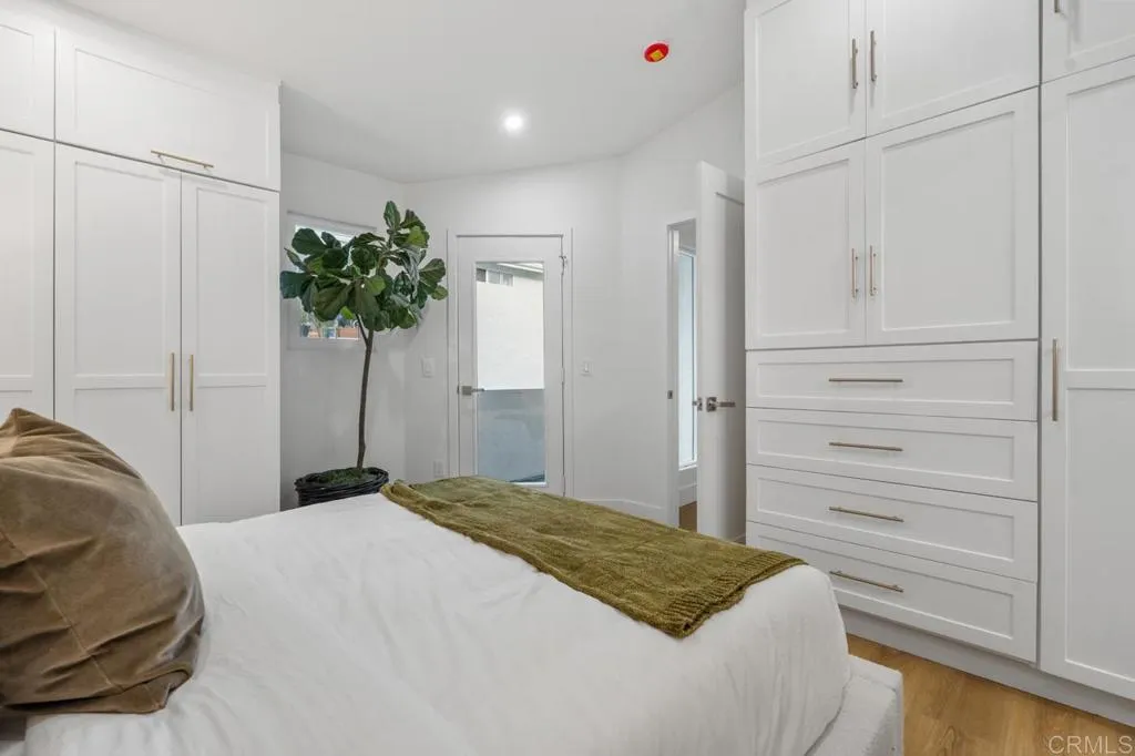 https://cdn.realtyfeed.com/cdn/127/306750728/f420eb96f35bd95129c92371d224ff7f.webp