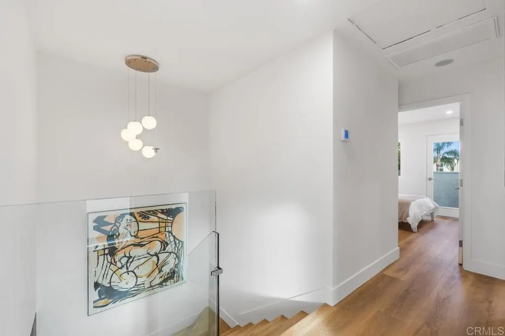 https://cdn.realtyfeed.com/cdn/127/306750729/1d345ce929b50bd5845590c729ca91fb.webp