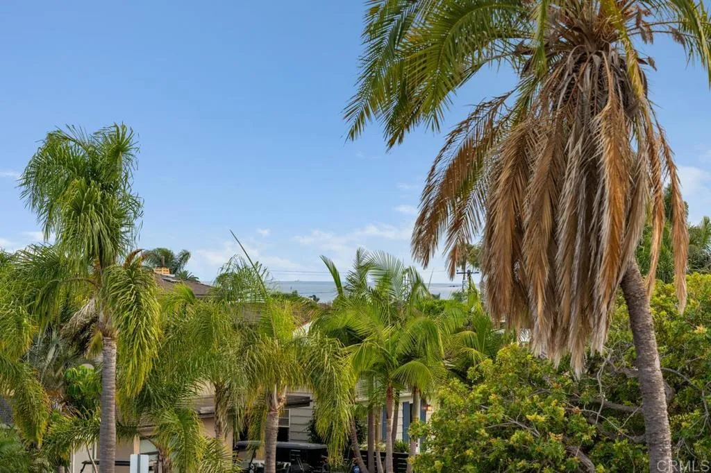 https://cdn.realtyfeed.com/cdn/127/306750729/2a6fb5acdf41460f1d18e9254cd43a37.webp