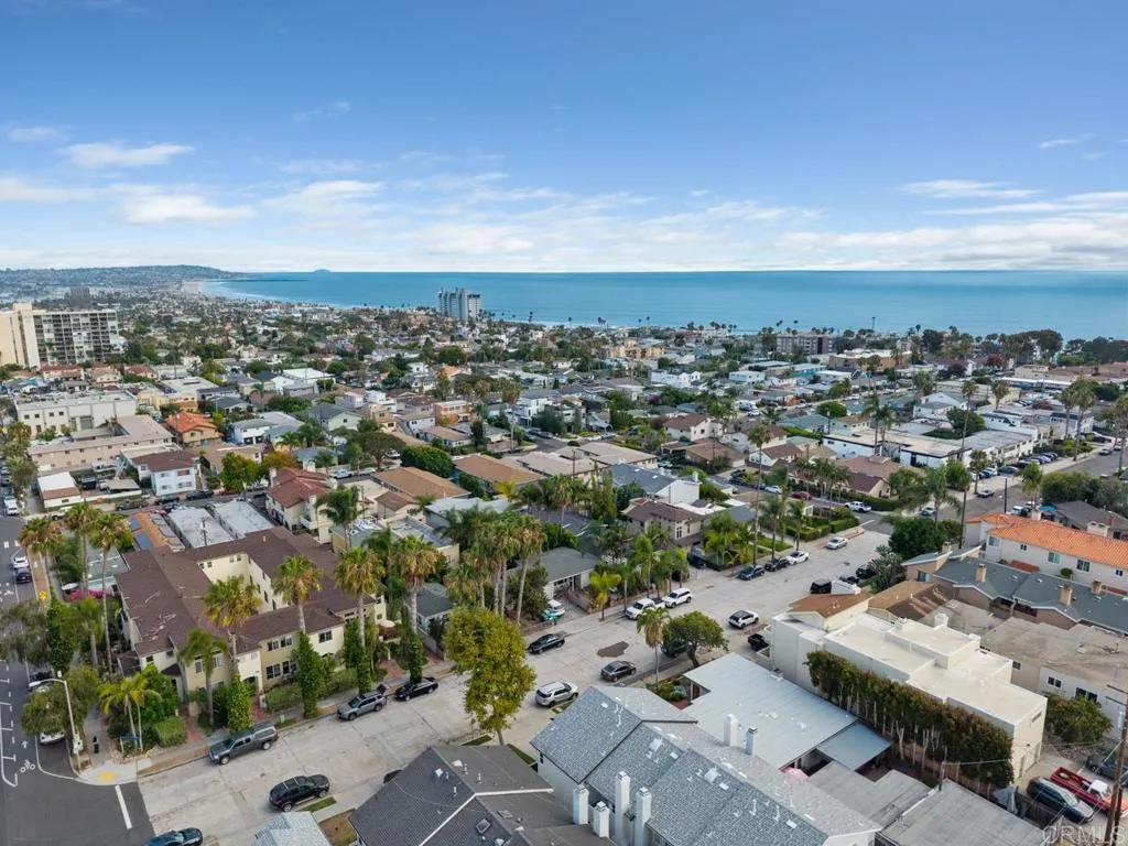 https://cdn.realtyfeed.com/cdn/127/306750729/6e9f3364f439d613a9da525acfc7ac73.webp
