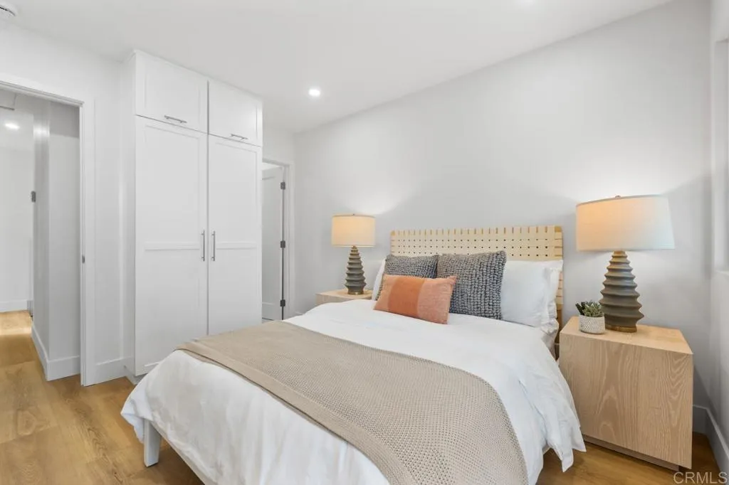 https://cdn.realtyfeed.com/cdn/127/306750729/a6140f7e22d44444aa94d89f86a31e94.webp