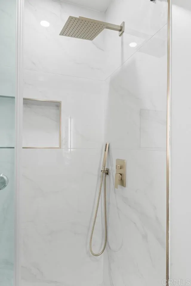 https://cdn.realtyfeed.com/cdn/127/306750729/aac6cee4b3631121b413078b6230b606.webp
