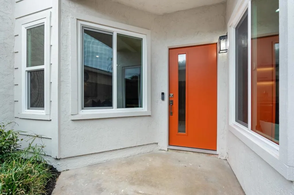 https://cdn.realtyfeed.com/cdn/127/306750729/c22c1608f5ea604f8b17b855afd98ffc.webp