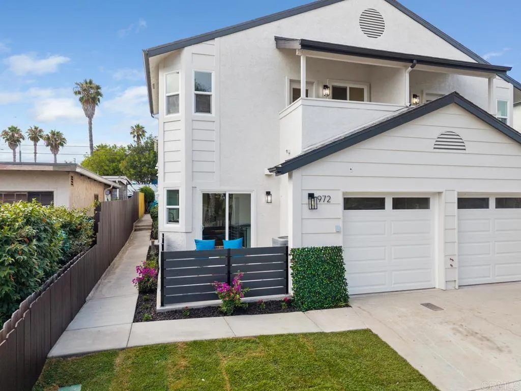 https://cdn.realtyfeed.com/cdn/127/306750729/c41fc50d2e680c0b7b94476045c20a38.webp