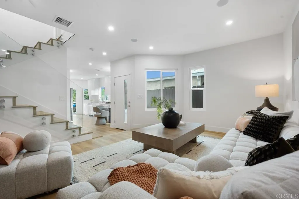 https://cdn.realtyfeed.com/cdn/127/306750729/d4eca06901ec7c345a56ea5b5631a88d.webp