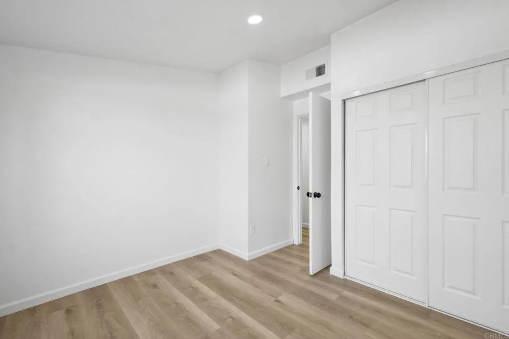 https://cdn.realtyfeed.com/cdn/127/306750732/4df503470f3eef9dae16ac8bff9b944b.webp