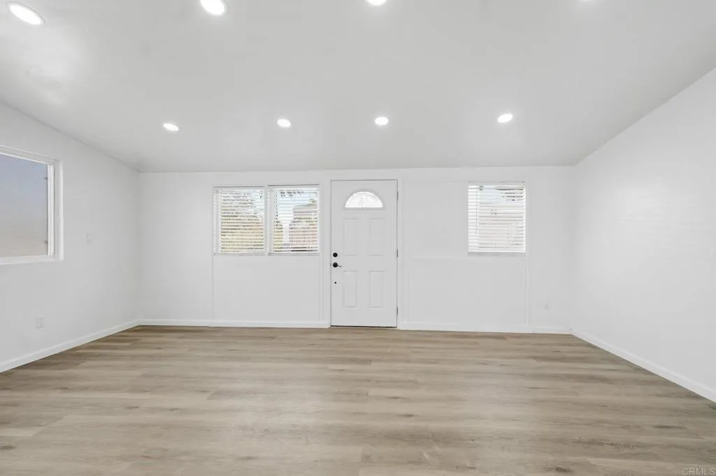https://cdn.realtyfeed.com/cdn/127/306750732/675867d48c06924cd59be8892a903a84.webp