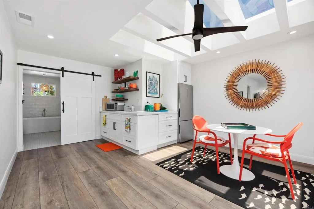 https://cdn.realtyfeed.com/cdn/127/306750735/2ced6a48751a3a1a911dae2776079324.webp