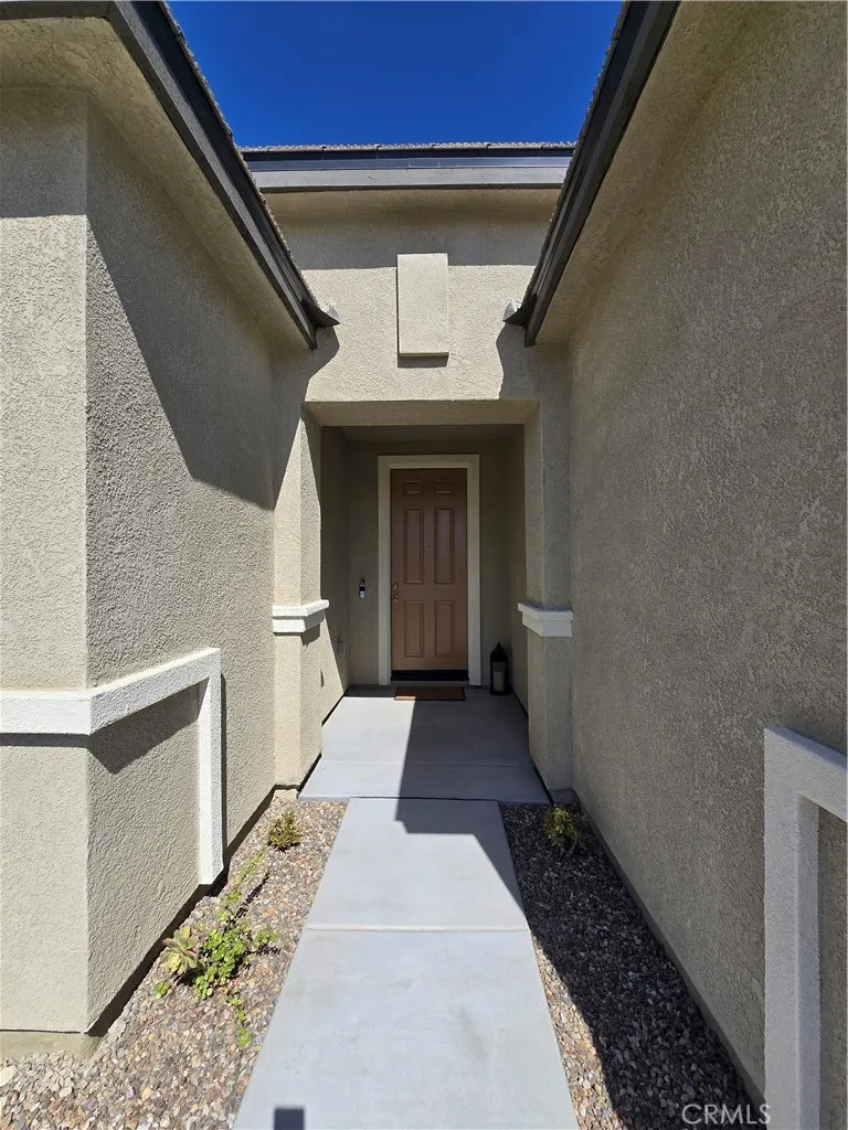 4269 Empressa Circle, Lake Elsinore, CA 92530 - Photo 4 of 26, Lake Elsinore, CA