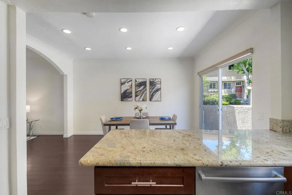 https://cdn.realtyfeed.com/cdn/127/306750786/44149195676cb718c8d0bfde8601be31.webp