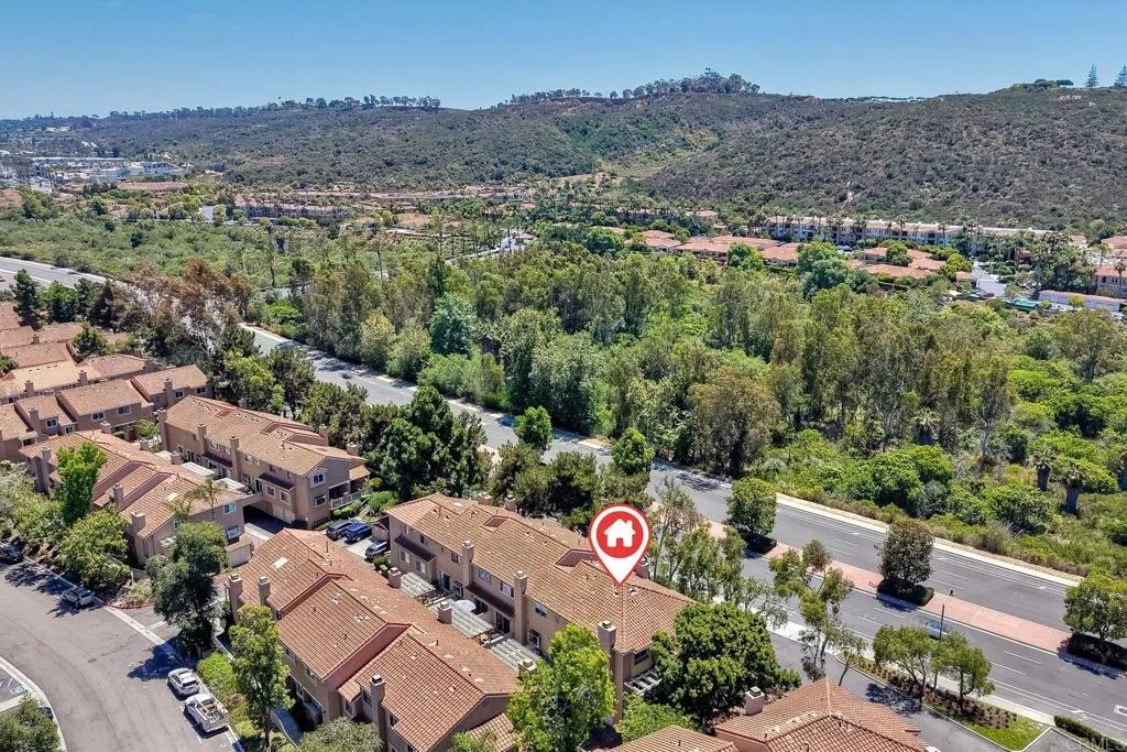 https://cdn.realtyfeed.com/cdn/127/306750786/489736c396dc2003f1f83a85135455f5.webp