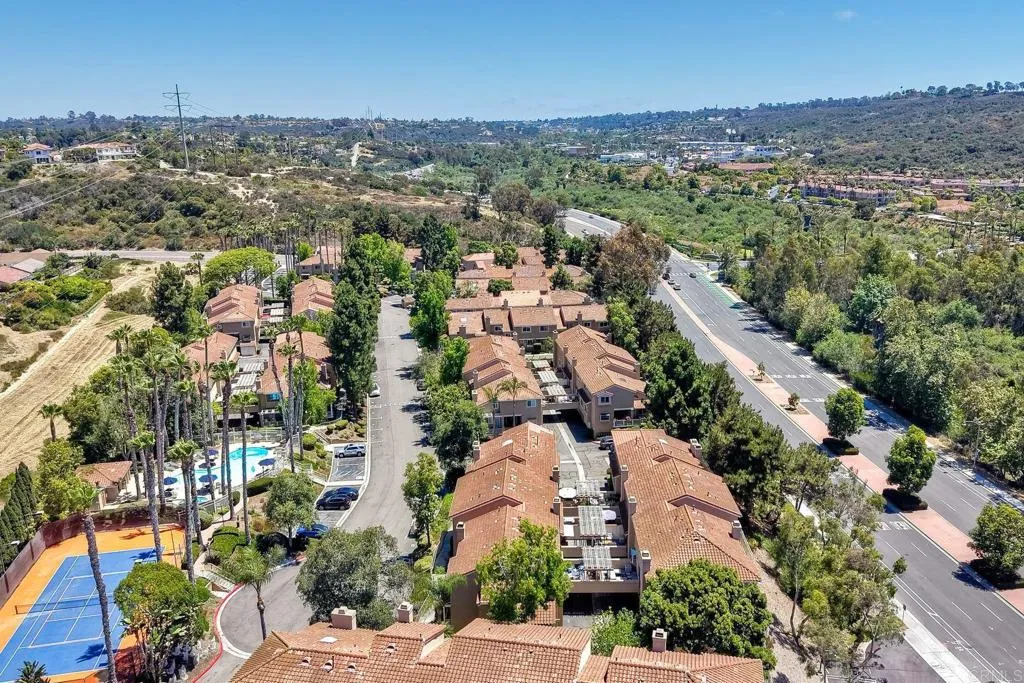 https://cdn.realtyfeed.com/cdn/127/306750786/5f68199e398d35b32c4fbf609ddd8e33.webp