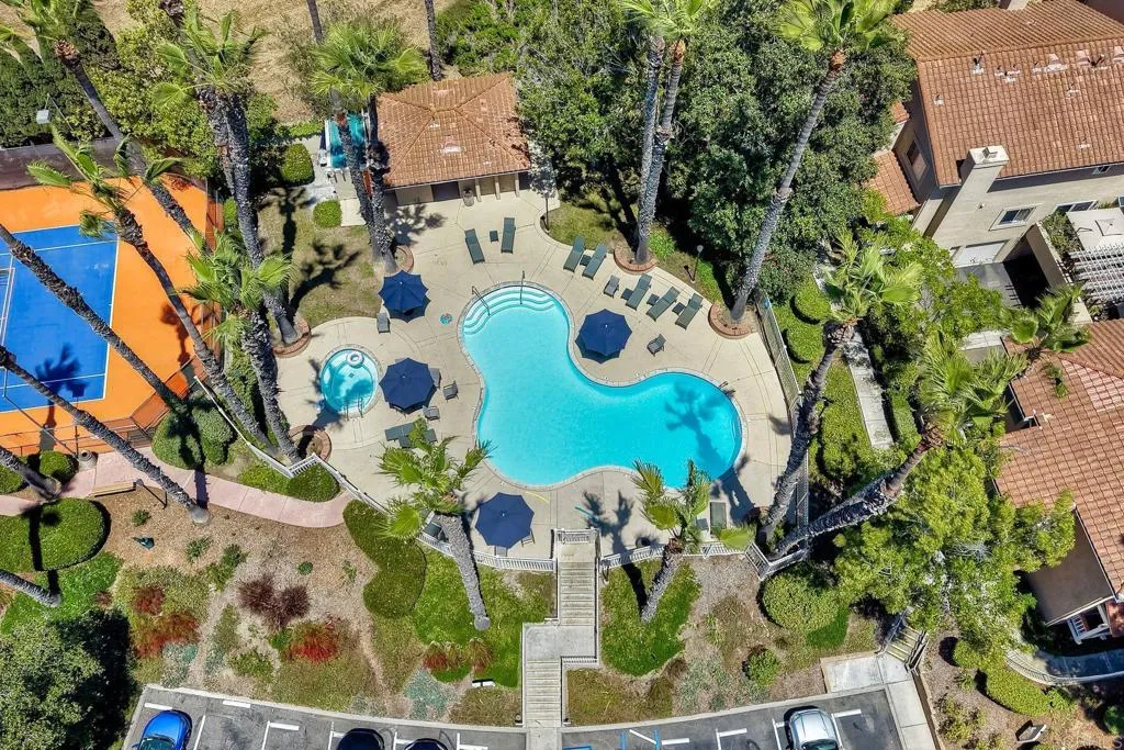 https://cdn.realtyfeed.com/cdn/127/306750786/64d09dbaeb1d8922c878d2ee325a928d.webp