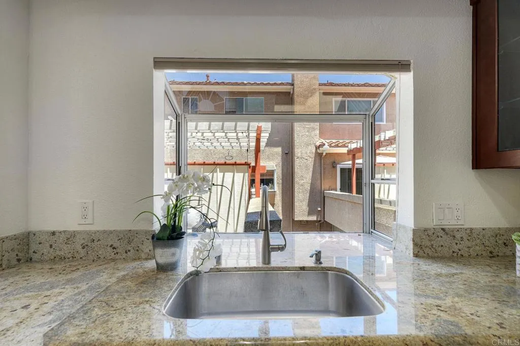 https://cdn.realtyfeed.com/cdn/127/306750786/94914f964c76ebb170d19cef52df0911.webp