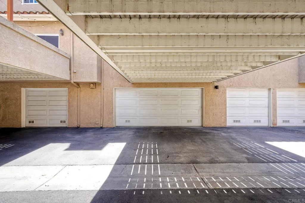 https://cdn.realtyfeed.com/cdn/127/306750786/ac86e186d6074345acbcd05beac626d8.webp