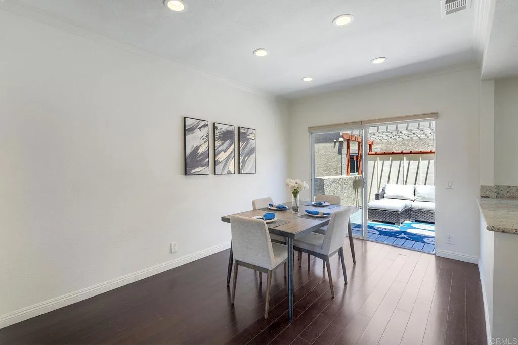 https://cdn.realtyfeed.com/cdn/127/306750786/e09410222eee0f0e1c945cca5446b4a3.webp