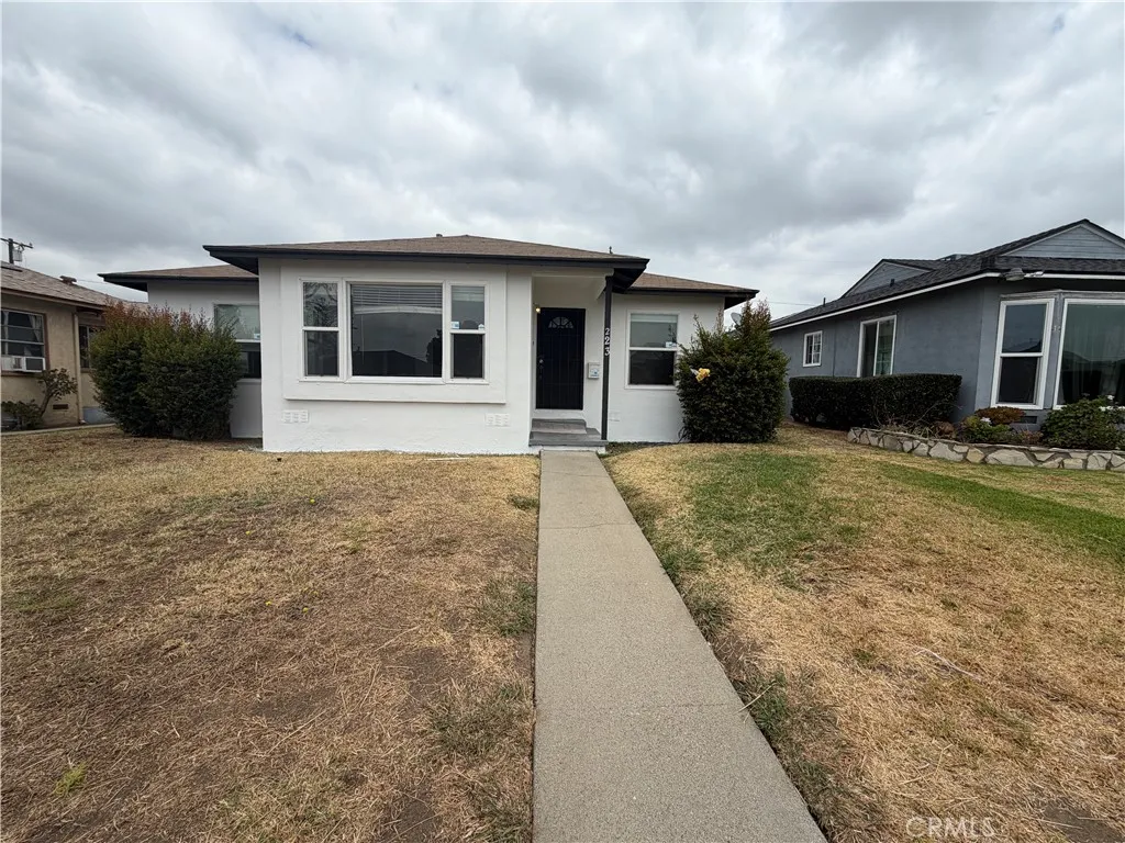 223 E 136th, Los Angeles, CA 90061 - Main photo, Los Angeles, CA