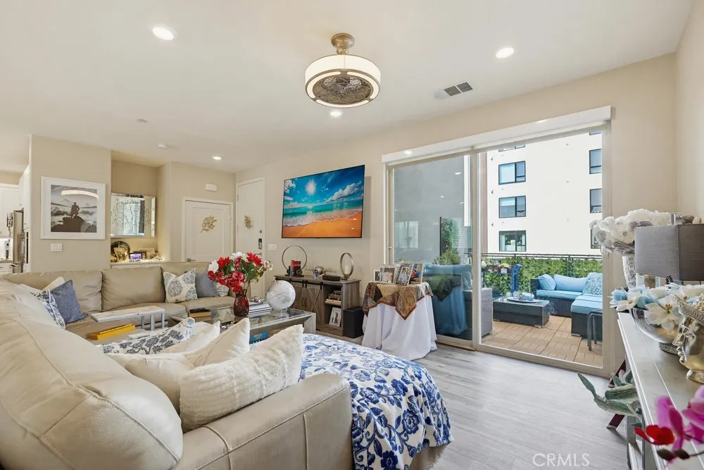 108 Tribeca, Irvine, CA 92612 - Photo 3 of 70, Irvine, CA