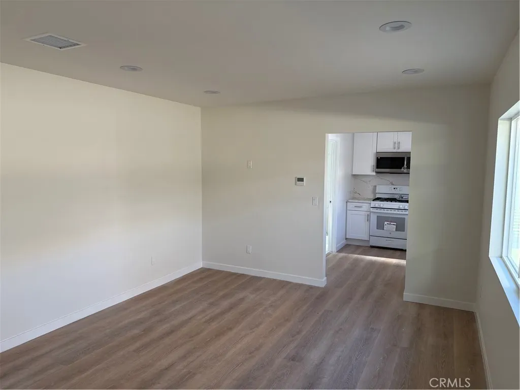 Glendale, CA 91203