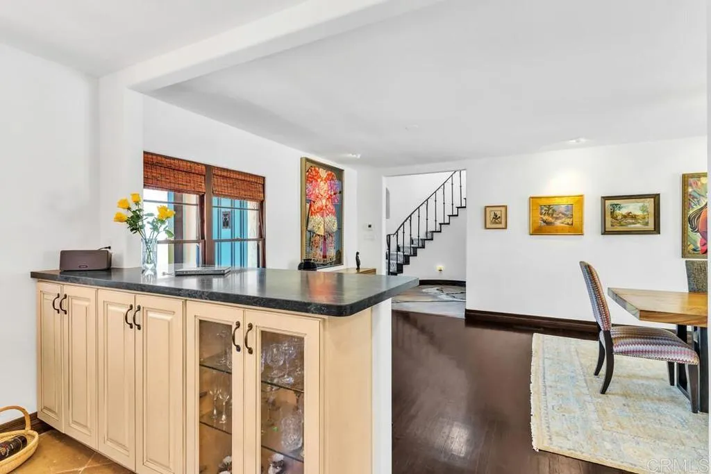 https://cdn.realtyfeed.com/cdn/127/306750830/3576be1c3da7dda22aac1c351a3e5772.webp