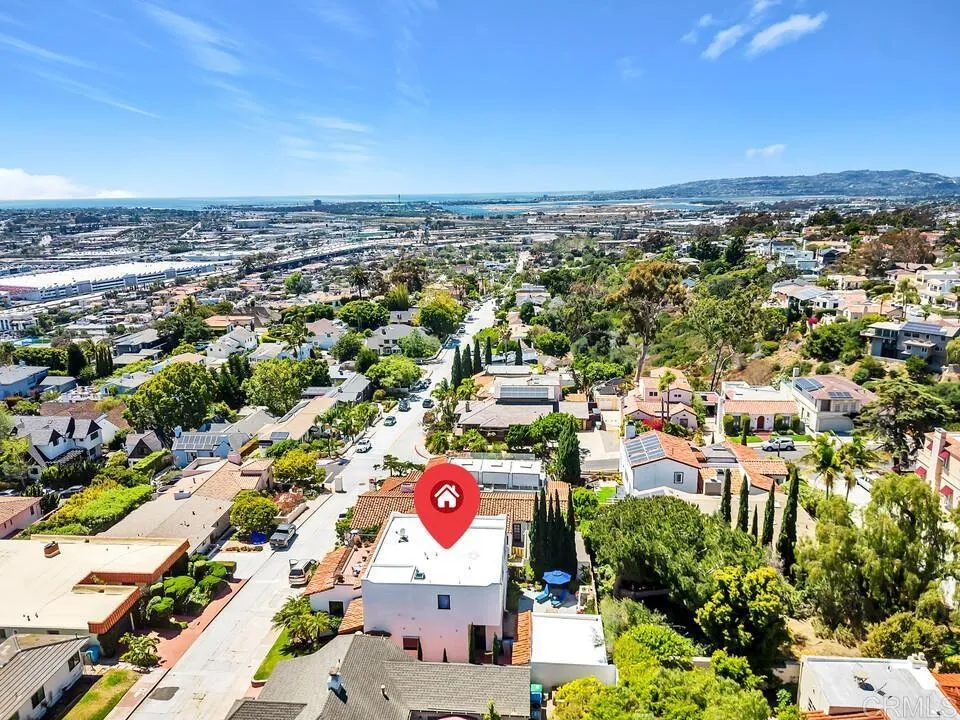 https://cdn.realtyfeed.com/cdn/127/306750830/39434b2d1b183ba27219443ad135487d.webp