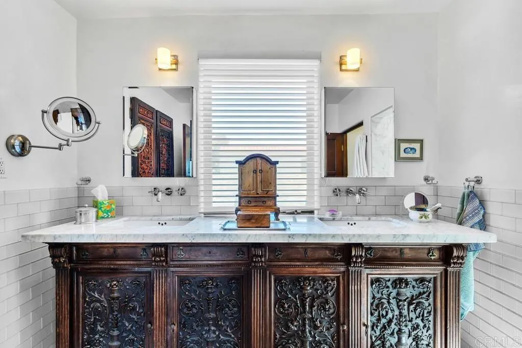 https://cdn.realtyfeed.com/cdn/127/306750830/572a4a49eb1e620b54c8c96af76ee9db.webp