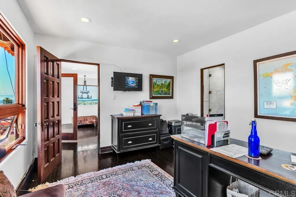 https://cdn.realtyfeed.com/cdn/127/306750830/d3e39c6565081db4280c4140af17bde0.webp