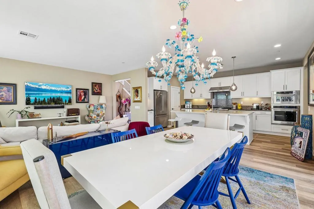 https://cdn.realtyfeed.com/cdn/127/306750836/2e80019a7156fd63089b763ecf309aa8.webp