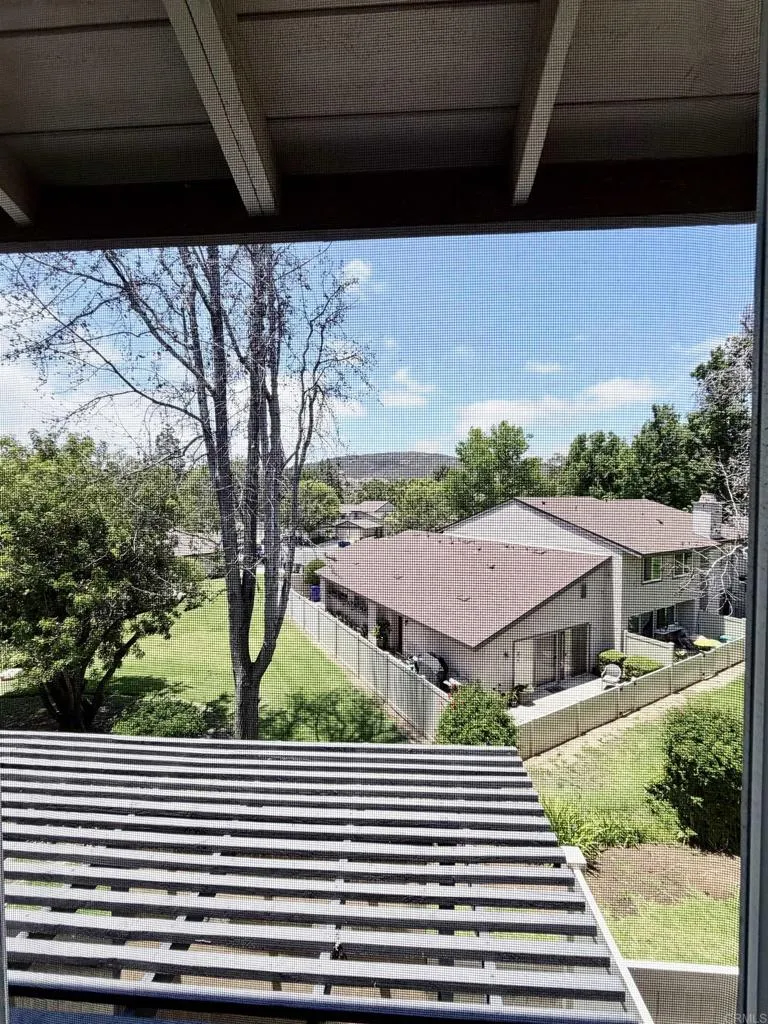 https://cdn.realtyfeed.com/cdn/127/306750841/06ac21f574ea1bafd7144c9ccc47af86.webp