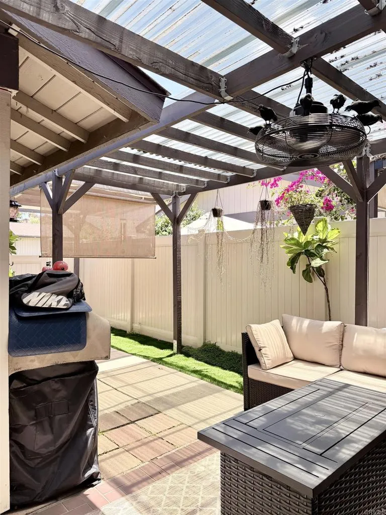 https://cdn.realtyfeed.com/cdn/127/306750841/69164545800fe7a2ee81eb14070bada5.webp