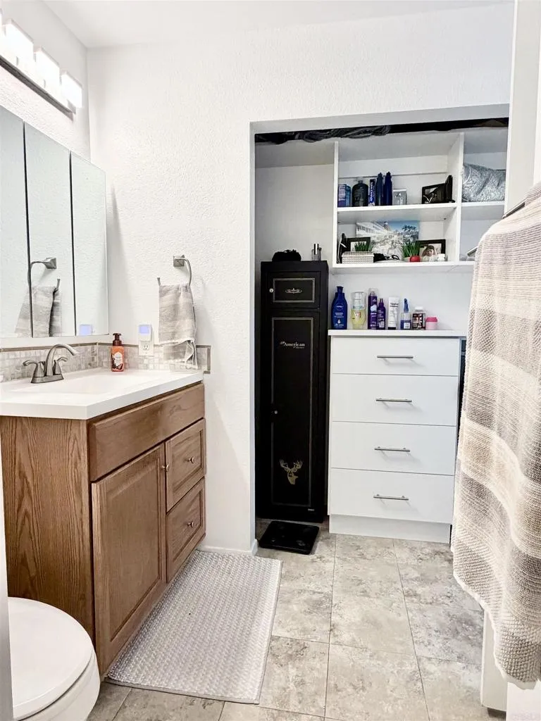 https://cdn.realtyfeed.com/cdn/127/306750841/9c5cb309282a0d7609e49b192d80774b.webp