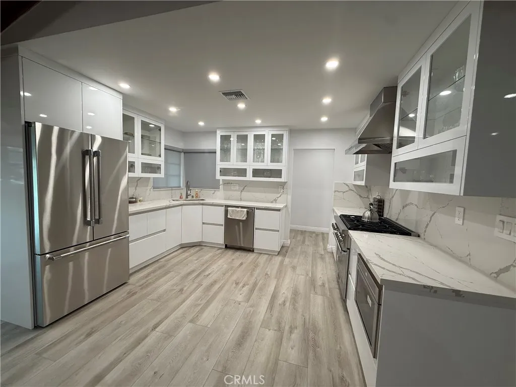 18334 San Jose, Porter Ranch, CA 91326 - Photo 5 of 24, Porter Ranch, CA