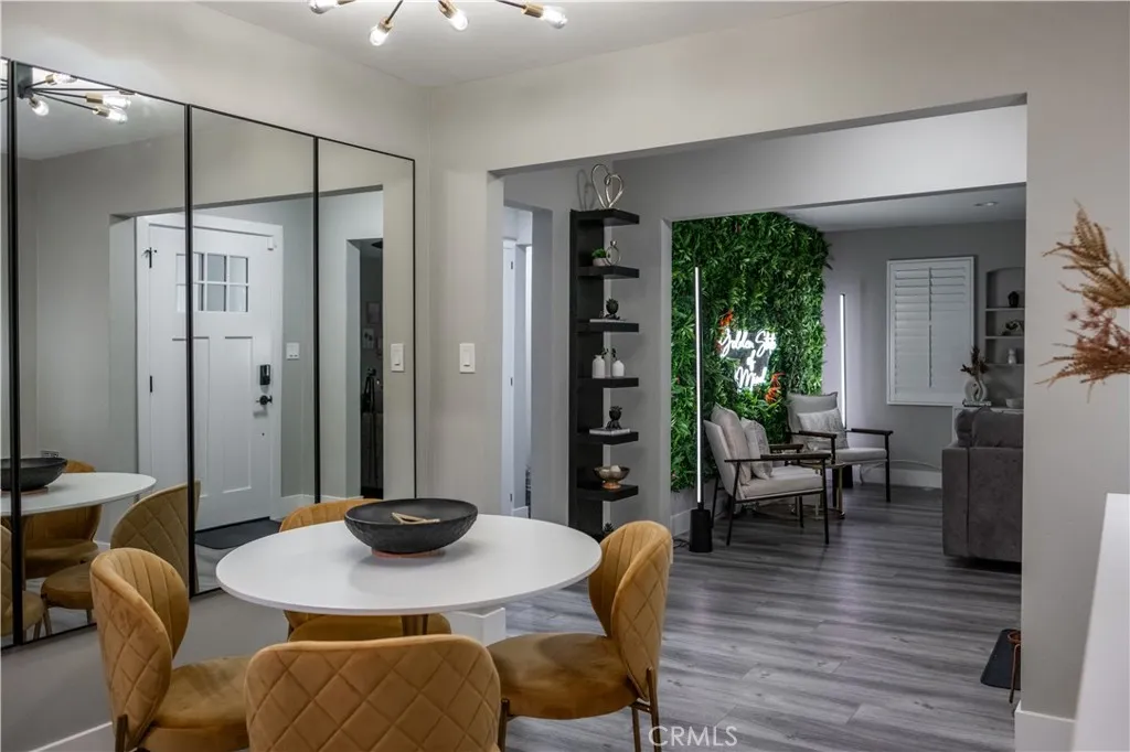 https://cdn.realtyfeed.com/cdn/127/306750900/6f6dbe21063bb0ab5704913de0bda310.webp