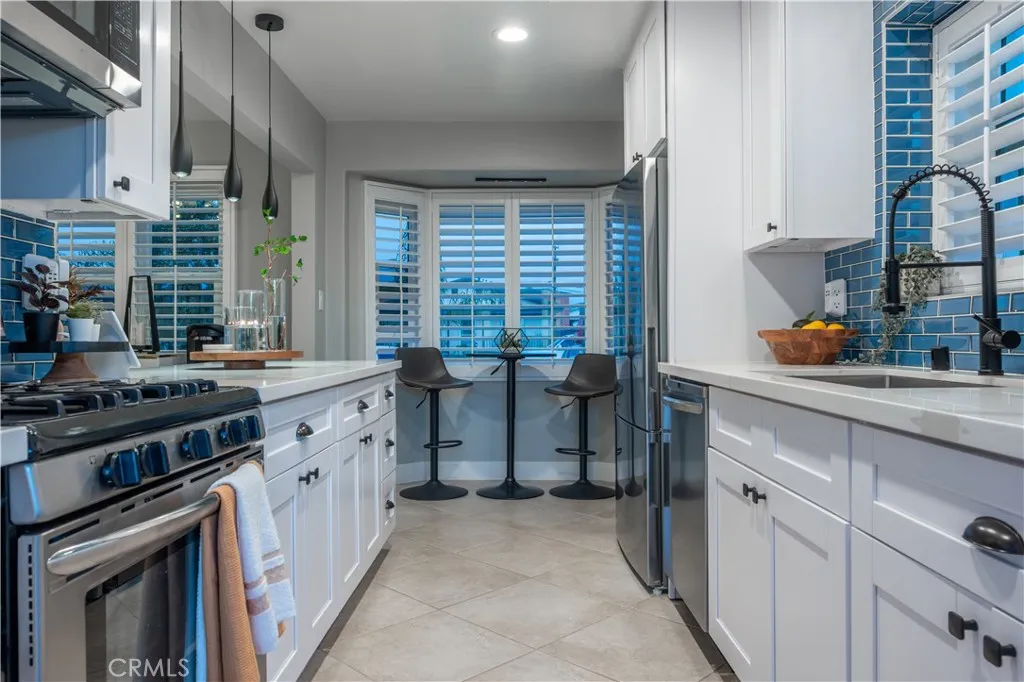 https://cdn.realtyfeed.com/cdn/127/306750900/a38b33b9ea8590dc6fc459593365b9ee.webp