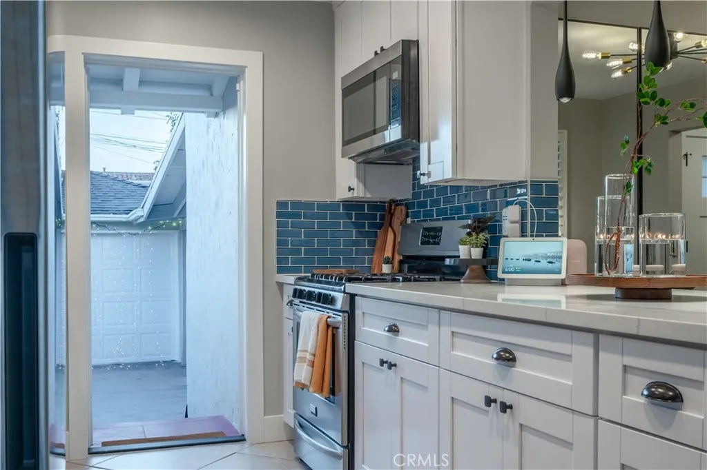 https://cdn.realtyfeed.com/cdn/127/306750900/afd0c1e6c1156ef36c92cdba6f9fa0a1.webp