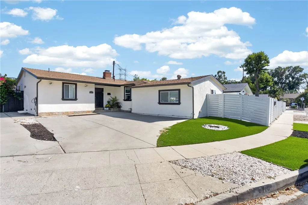 Reseda, CA 91335