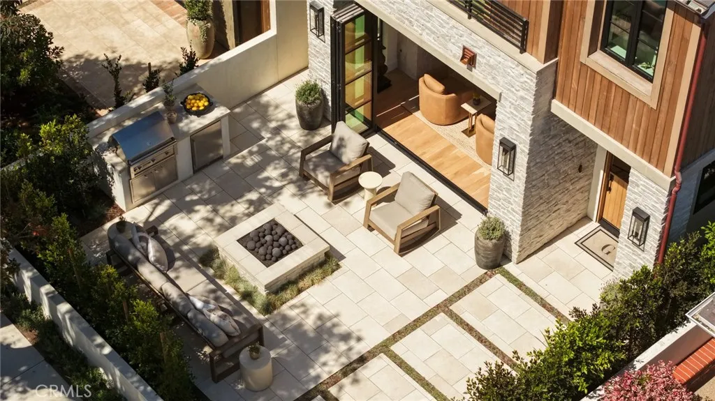 303 Jasmine Avenue, Corona del Mar, CA 92625 - Photo 2 of 40, Corona Del Mar, CA