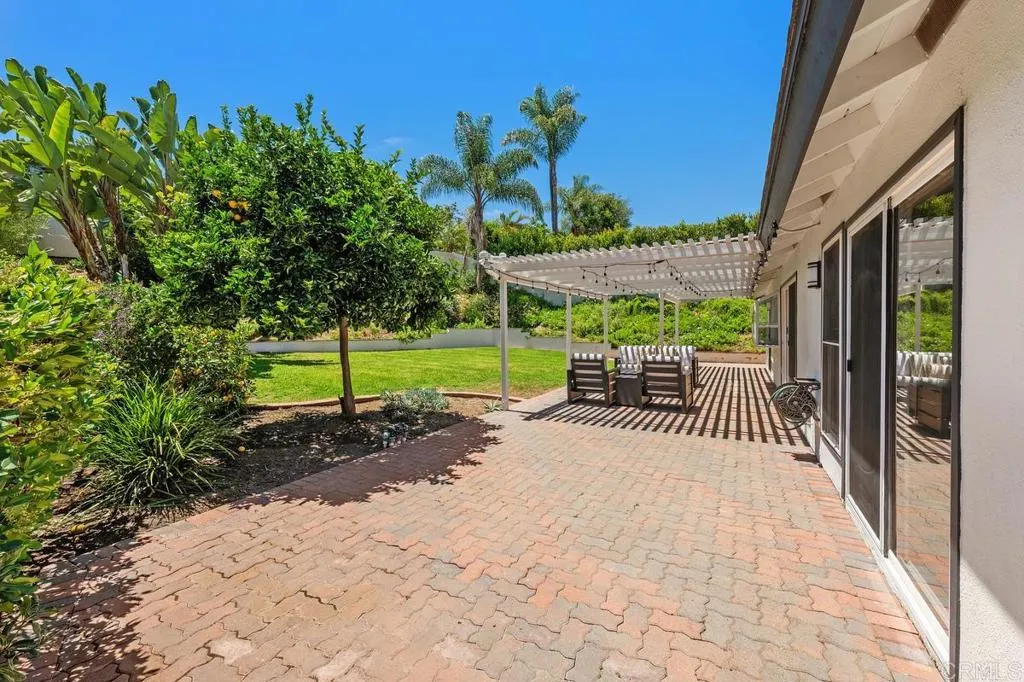 https://cdn.realtyfeed.com/cdn/127/306751027/2701015d1c4eda23594005b7668febec.webp